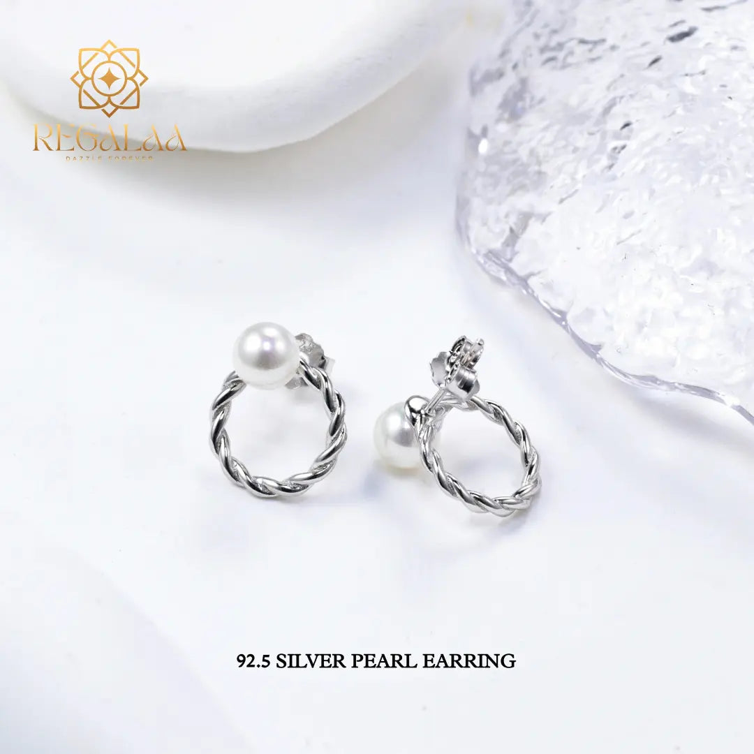 Silver Pearl Earring